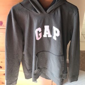 Women’s gap sweatshirt